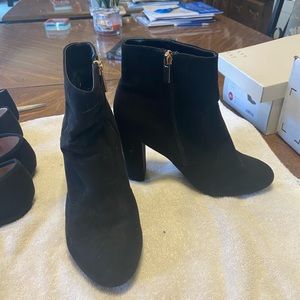 Black heeled booties